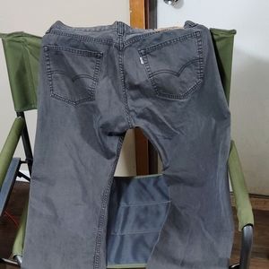 Gray Levi's 505s